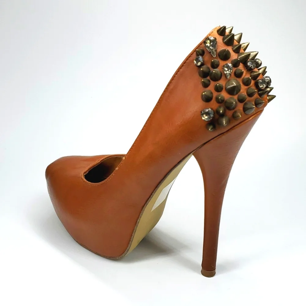 Vintage Wild Pair Carly Tan Spike Studded Platform Stilettos 5 EUC